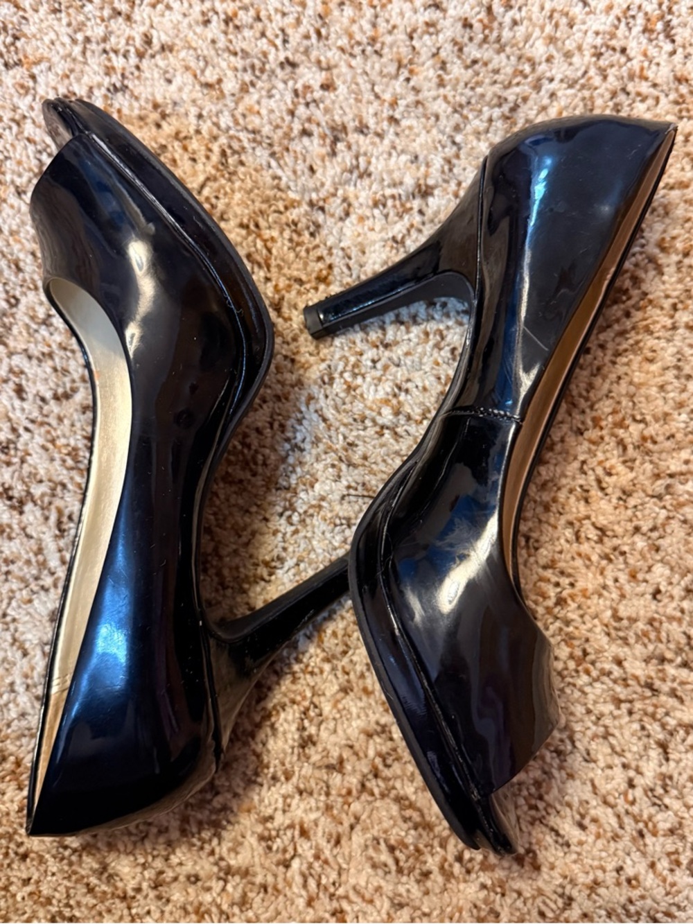 Bandolino Black Peeptoe Black Leather Heels